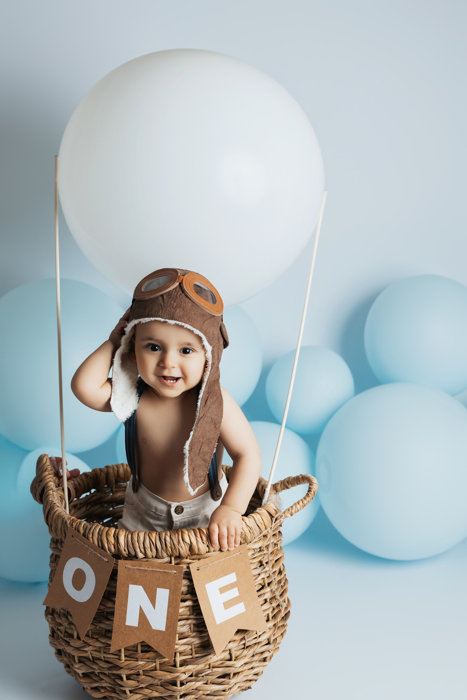 Cake smash photography Tampa FL